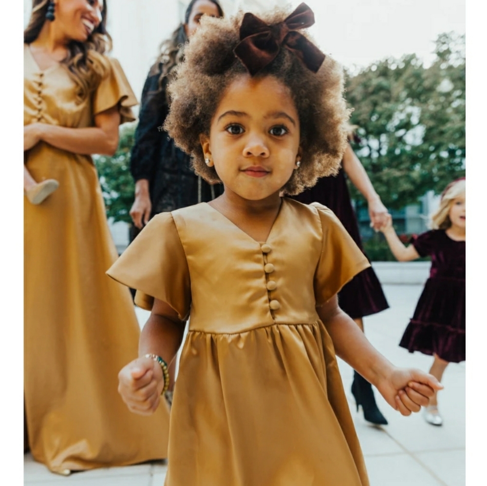 Ivy city co Vienna dress for baby girl! - Picture 5 of 5